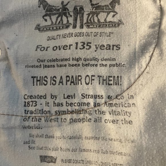 Levi's 569 Jeans - Picture 2 of 5